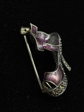 Load image into Gallery viewer, Judith Jack Sterling Silver Pin