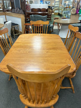 Load image into Gallery viewer, Canadel Maple Dining Set