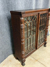 Load image into Gallery viewer, Antique Tiger Oak Library Bookcase