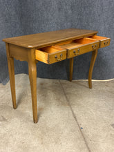 Load image into Gallery viewer, 3 Drawer Console Tablle