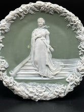 Load image into Gallery viewer, Jasperware Porcelain Green Plate