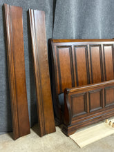Load image into Gallery viewer, Magnussen Home Queen Sleigh Bed