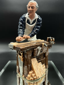 Royal Doulton Porcelain 1 Piece Figurine