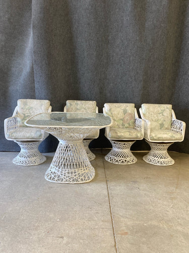 Vintage Russell Woodard Spun Fiberglass/Glass Top Table With 4 Chairs