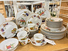 Load image into Gallery viewer, Royal Worcester Evesham Gold Trim Fruit Porcelain White Dinnerware set