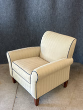 Load image into Gallery viewer, Ethan Allen Accent Chair With Blue Piping