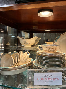 Lenox Platinum Trim Dinnerware set