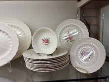 Load image into Gallery viewer, Spode Floral Dinnerware set