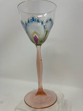 Load image into Gallery viewer, 5 Piece Pink Floral Gold Trim Glasses