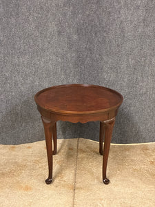 Hekman Side Table