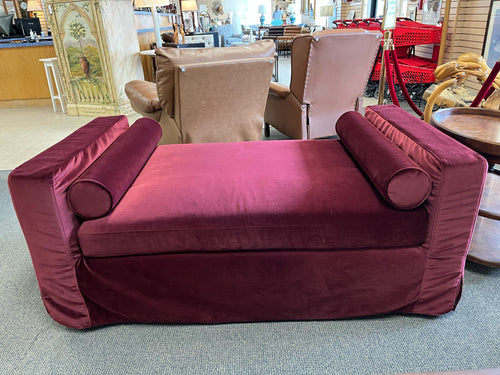 *NEW* Interior Define Sloan Slipcovered Daybed