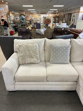 Load image into Gallery viewer, Jackson Furniture Chaise Sectional Sofa with Throw Pillows