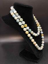 Load image into Gallery viewer, Gold Necklace