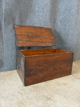 Load image into Gallery viewer, Antique Pine Blanket Chest