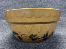 Load image into Gallery viewer, Salmon Falls Pottery Bowl