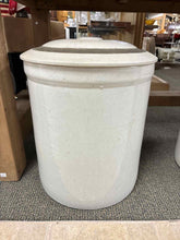 Load image into Gallery viewer, Stoneware Primitive Beige Crock/Jug