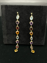Load image into Gallery viewer, Gold Earrings