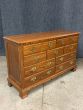Load image into Gallery viewer, Traditional 9-Drawer Oak Dresser