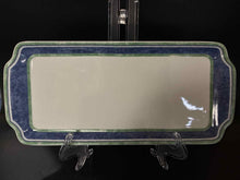 Load image into Gallery viewer, Villeroy &amp; Boch White Blue 1 Piece Rectangle Platter/Tray