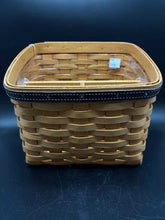 Load image into Gallery viewer, Longaberger 3 Piece Basket