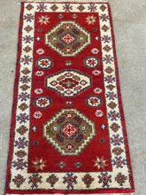 Load image into Gallery viewer, Hand-Knotted Wool Accent Rug