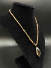 Load image into Gallery viewer, Necklace