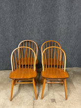 Load image into Gallery viewer, AS-IS Set Of 4 Nichols And Stone Dining Chairs