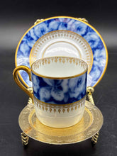 Load image into Gallery viewer, Rosenthal Gold Trim 20 Piece Cup + Saucer
