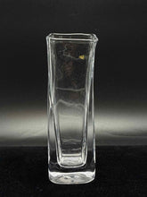 Load image into Gallery viewer, Simon Pearce Glass Vase