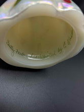 Load image into Gallery viewer, Fenton Glass Iridescent Ivory 1 Piece Figurine