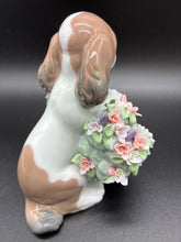 Load image into Gallery viewer, Lladro Figurine