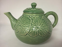 Load image into Gallery viewer, 2 Piece Bordallo Pinheiro Ceramic Green Tea/Coffee Pot
