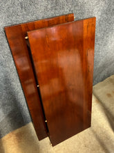 Load image into Gallery viewer, Stickley Mission Style Dining Table with 2 Armchairs &amp; 2 Leaves