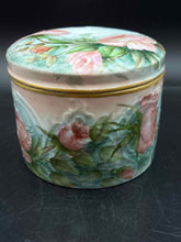 Load image into Gallery viewer, Porcelain Vintage Floral Pink 2 Piece Jar