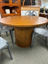 Load image into Gallery viewer, *NEW-OPEN BOX* Castlery Harper Round Dining Table
