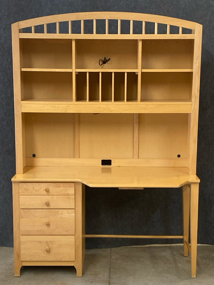 Stanley Furniture Maple Desk