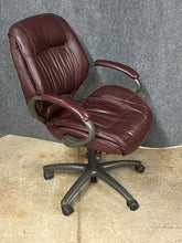 Load image into Gallery viewer, Burgundy Leather Executive Office Chair