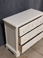 Load image into Gallery viewer, Cottage Style White 3 Drawer Chest