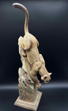 Load image into Gallery viewer, Resin Tan Sculpture