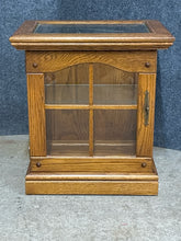 Load image into Gallery viewer, Lighted Display Cabinet Table