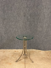 Load image into Gallery viewer, Modern Glass Top Side Table