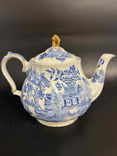 Load image into Gallery viewer, 2 Piece Sadler Tea/Coffee Pot