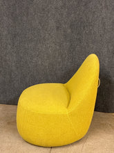 Load image into Gallery viewer, Bernhardt Design Mitt Style Lounge Chair
