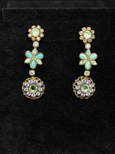 Load image into Gallery viewer, 1 Piece Sorrelli Crystal Pierced Multi-Color Earrings