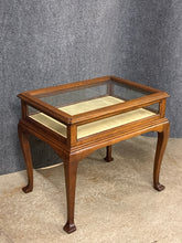 Load image into Gallery viewer, Glass-Top Curio Display Table