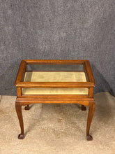 Load image into Gallery viewer, Glass-Top Curio Display Table