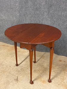 Eldred Wheeler Queen Anne Style Cherry Drop-Leaf Table