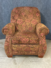 Load image into Gallery viewer, La-Z-Boy Floral Upholstered Recliner