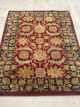 Load image into Gallery viewer, Traditional Persian-Style Floral Machine-Woven Area Rug
