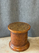 Load image into Gallery viewer, Barrel Form Accent Table with Storage